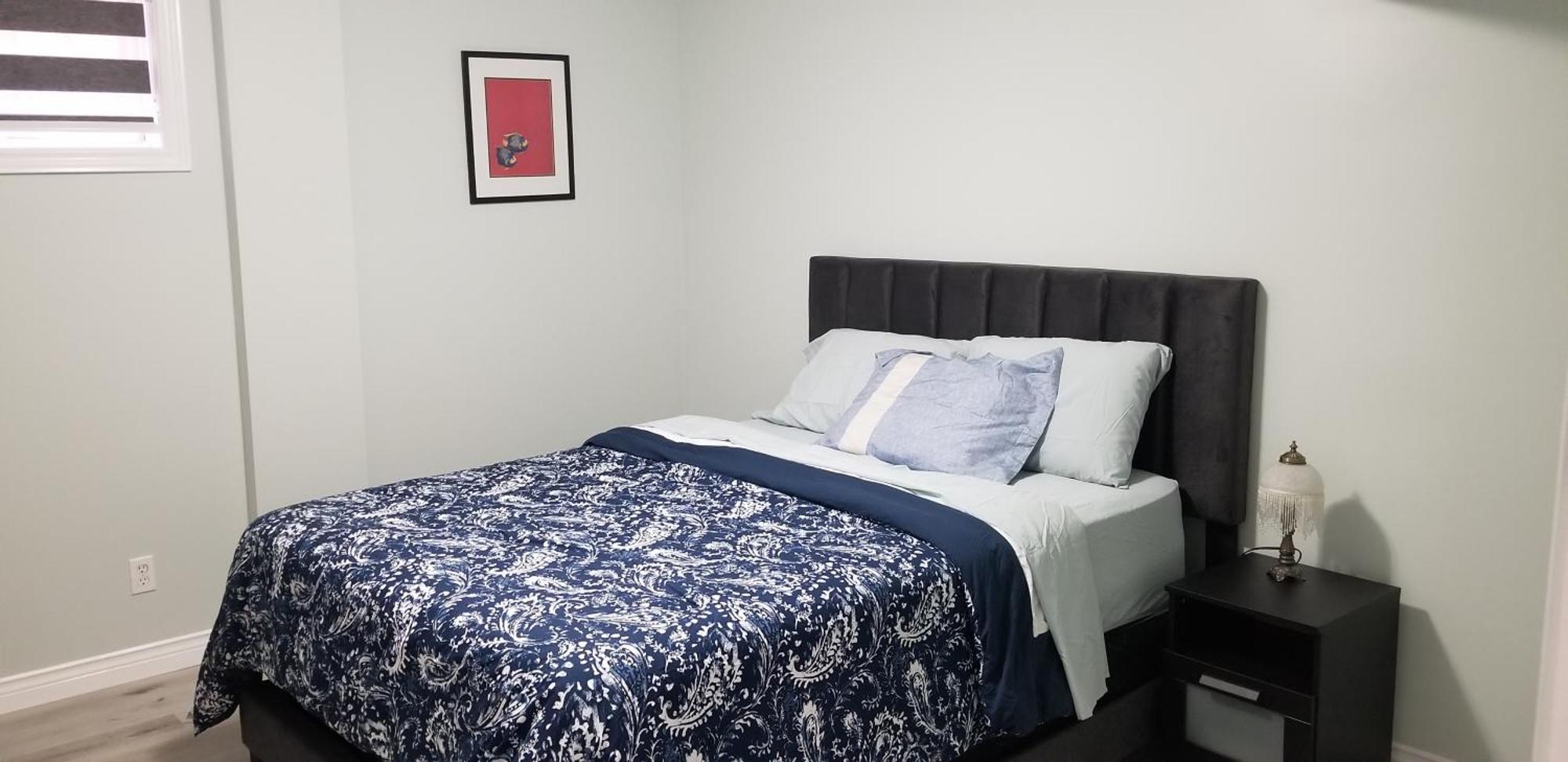 2 Bedroom Luxury Apartment Гвелф Екстер'єр фото
